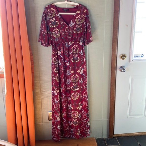 Jealous Tomato Dresses & Skirts - Final Sale Jealous Tomato Floral Maxi